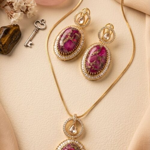 Velvet Rose Pendant Set