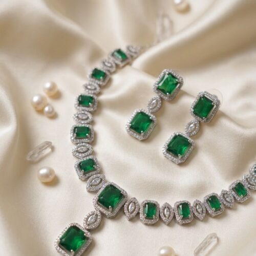 Forest Silk Radiance Necklace Set