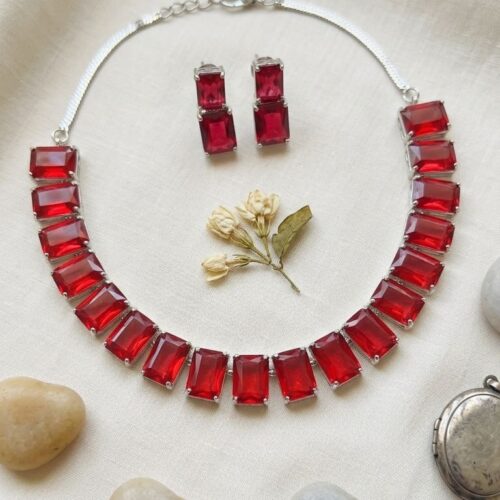 Red Opulence Necklace Set