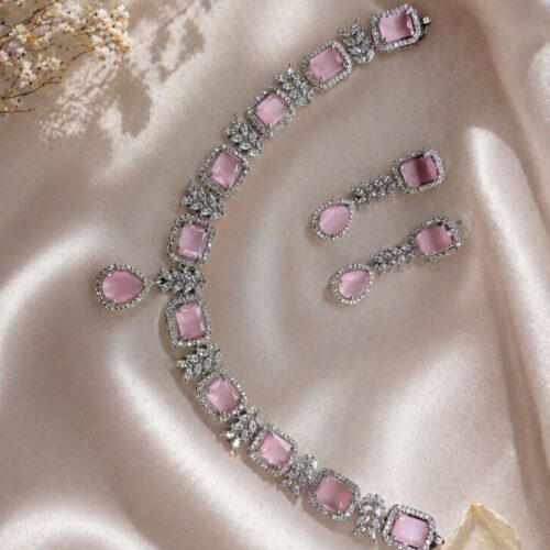 Rosewater Dreams Necklace Set