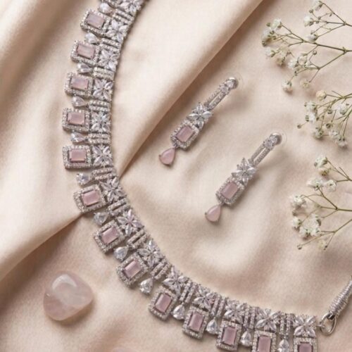 Blush Veil Necklace Set